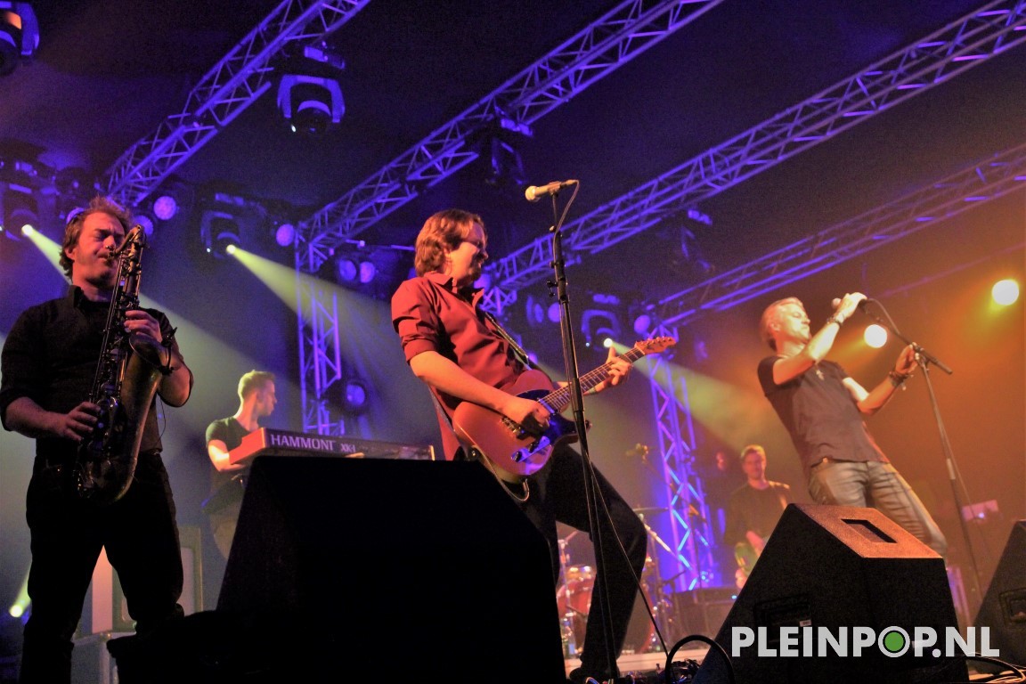 The Springsteen Experience    (4)